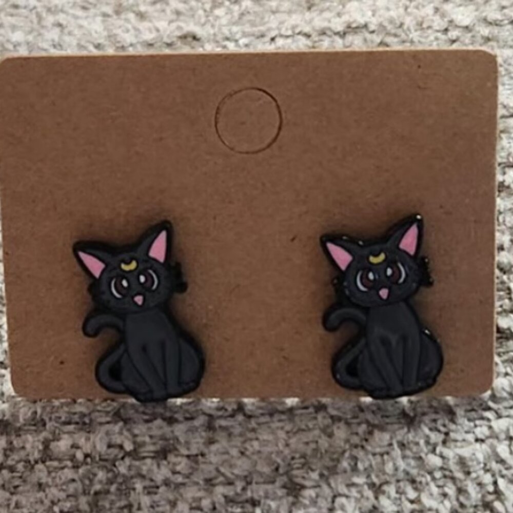 Sailor Moon Luna Cat Earrings